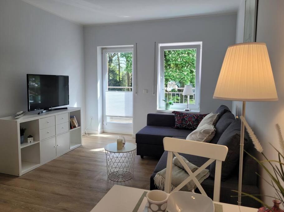 Mit Blick In Den Emsseepark * Warendorf